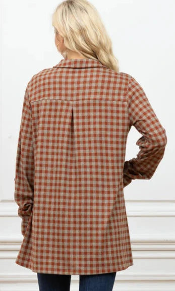 TAMARA'S 3/4 BUTTON DOWN PLAID TUNIC TOP in BEIGE/RUST