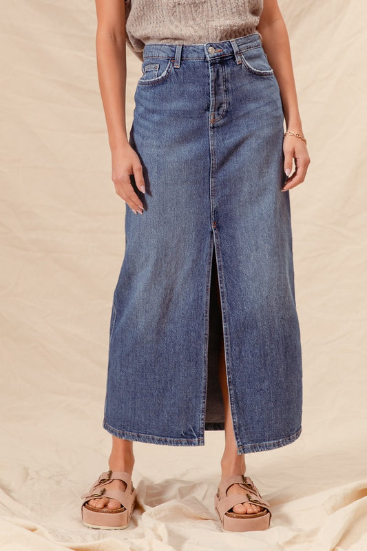 STRAIGHT DENIM LONG SKIRT WITH FRONT SLIT