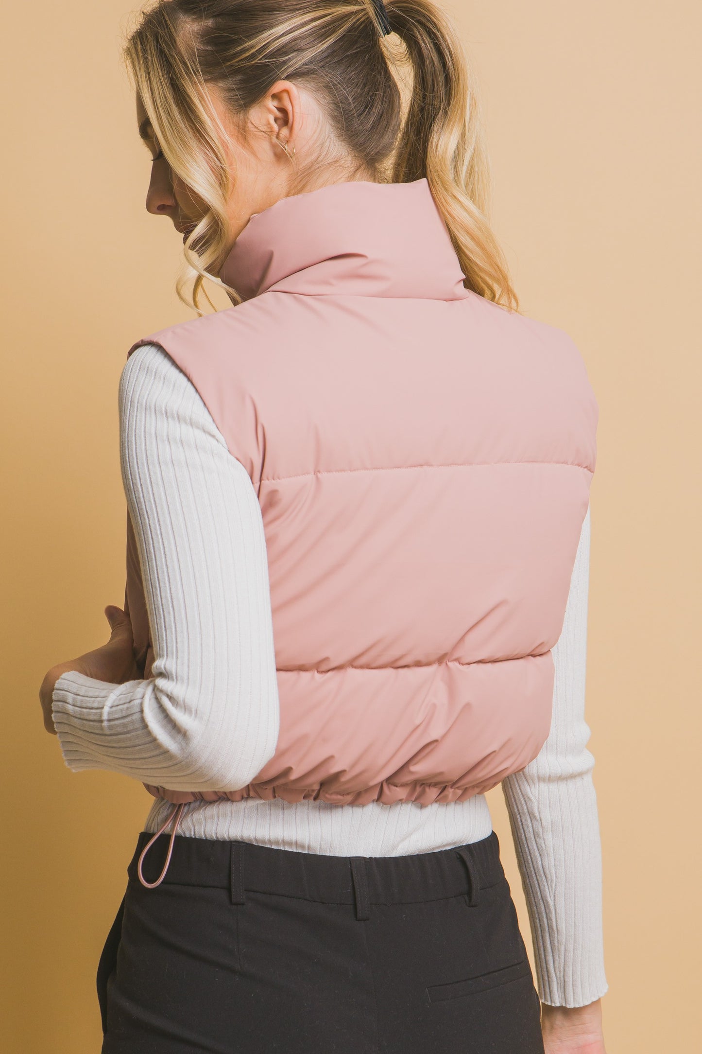 LADIES CROPPED PUFFER VEST in PINK or IVORY