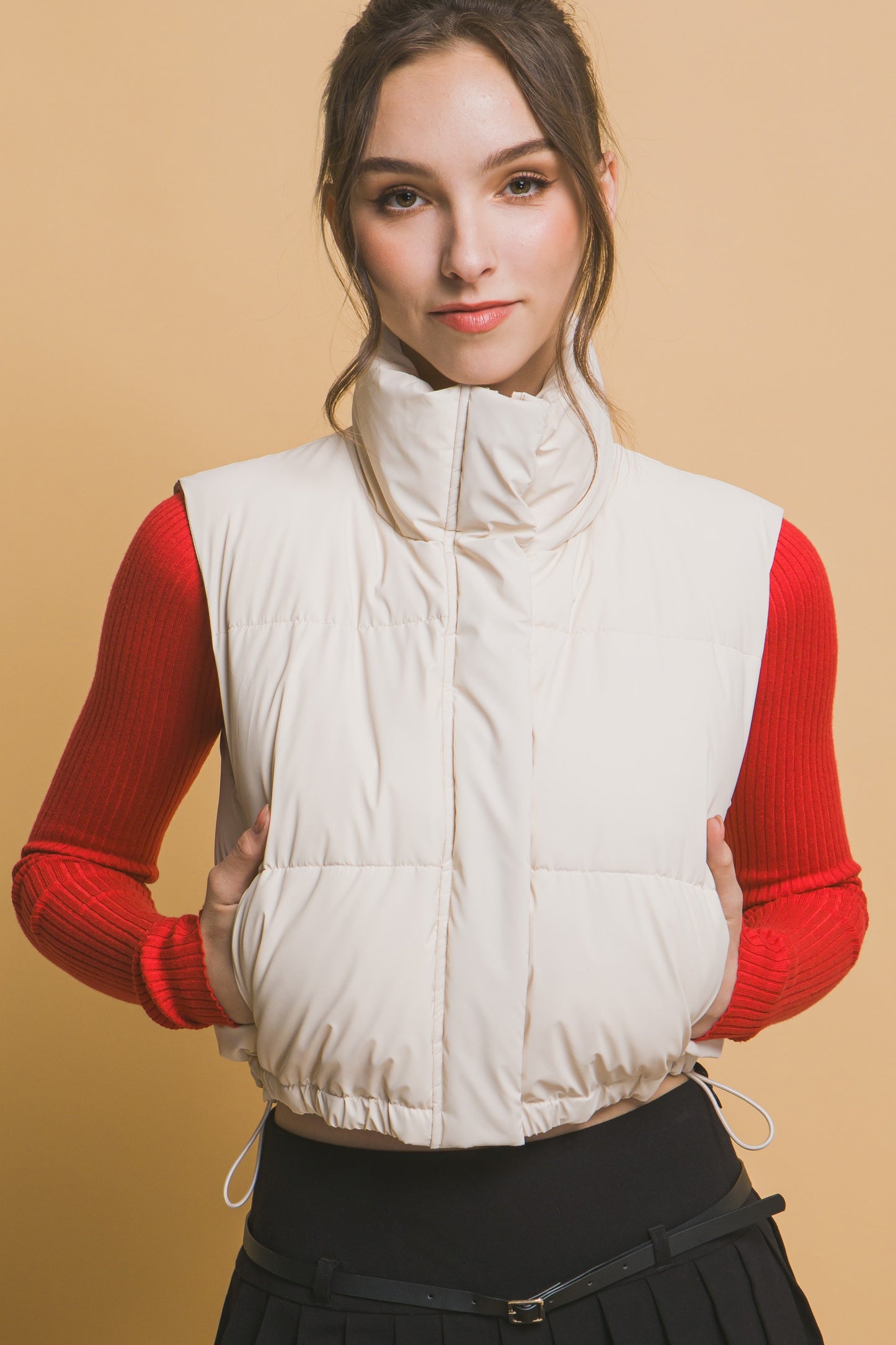 LADIES CROPPED PUFFER VEST in PINK or IVORY