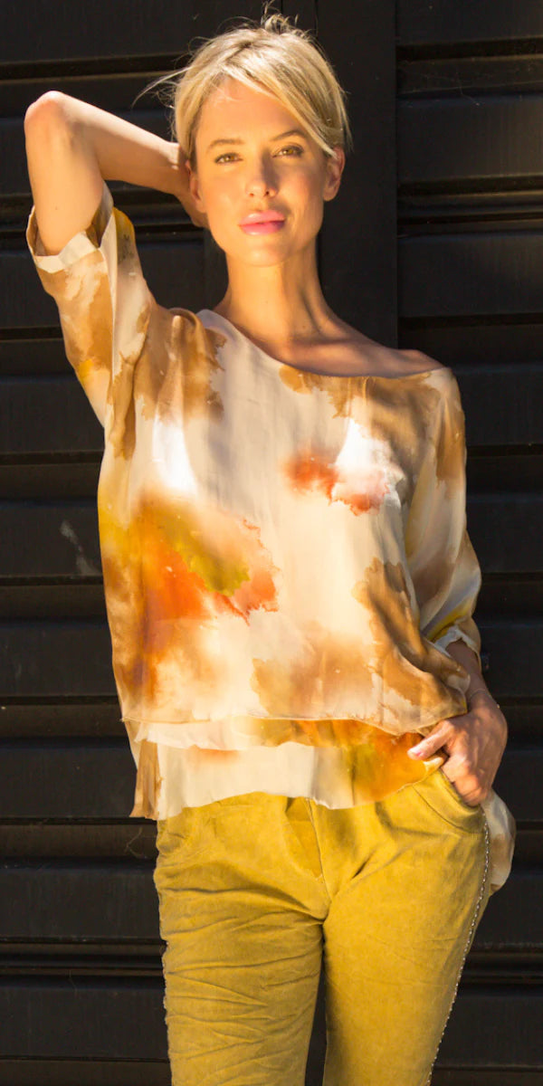 CARMELINA SILK KAFTAN ROUND NECK TOP in CAMEL WATERCOLOR