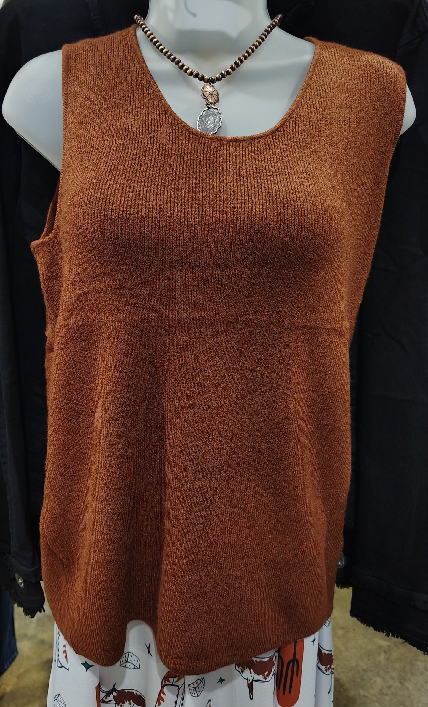 LADIES CASHMERE FEEL TANK in CINNAMON