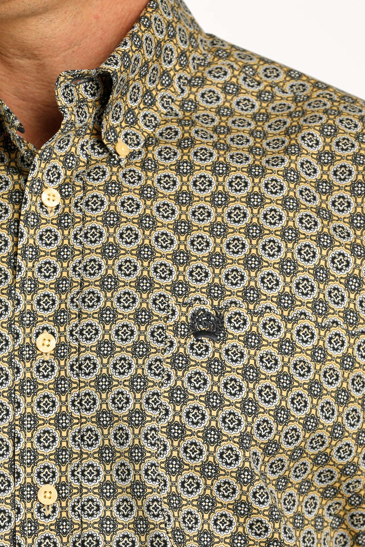 CINCH MEN'S MEDALLION PRINT BUTTON-DOWN WESTERN SHIRT - GOLD