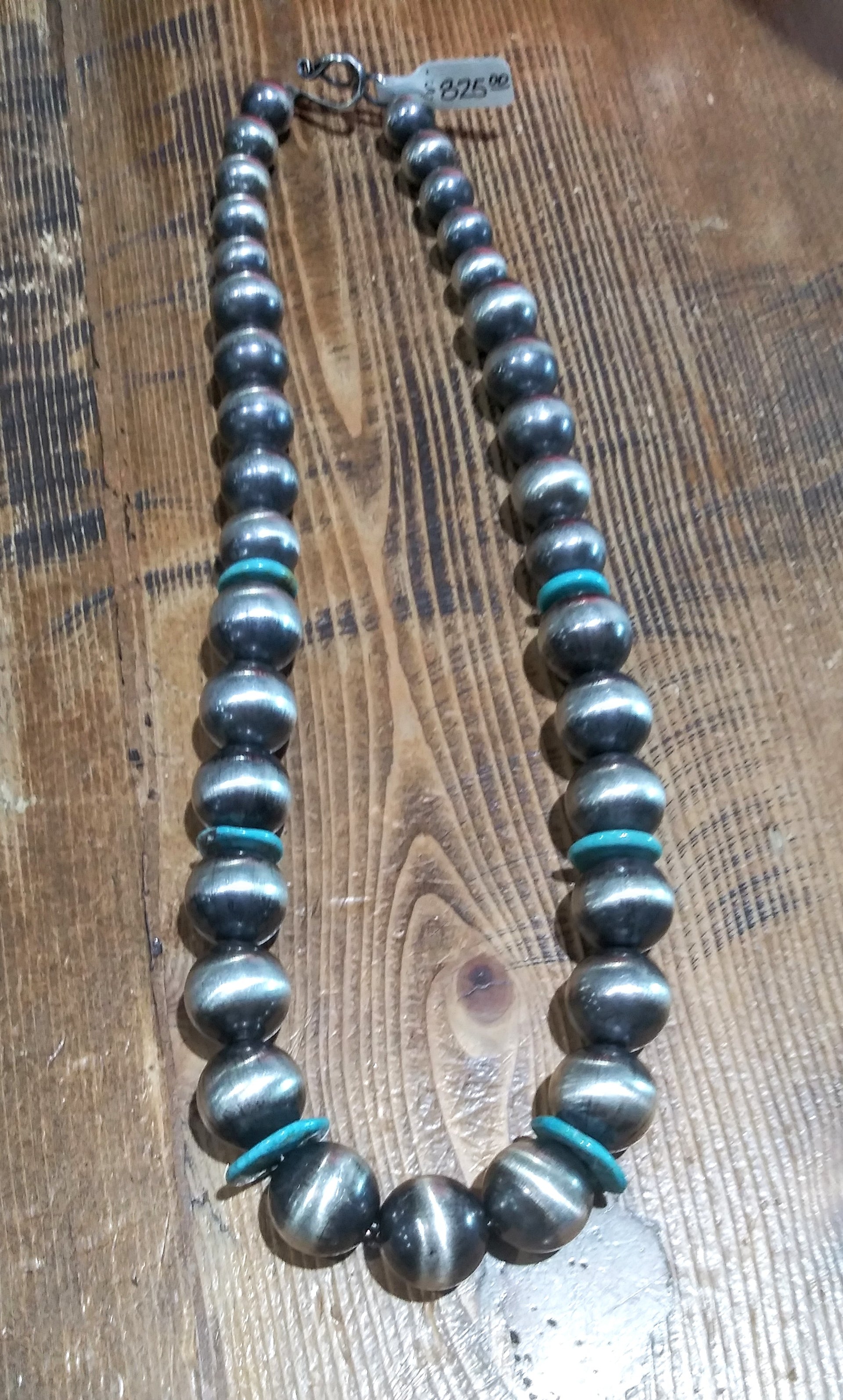 Sonoran Turquoise Disc w Silver Beaded Navajo Necklace